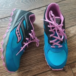 Saucony Cohesion 14 Kids Shoes Sz 6